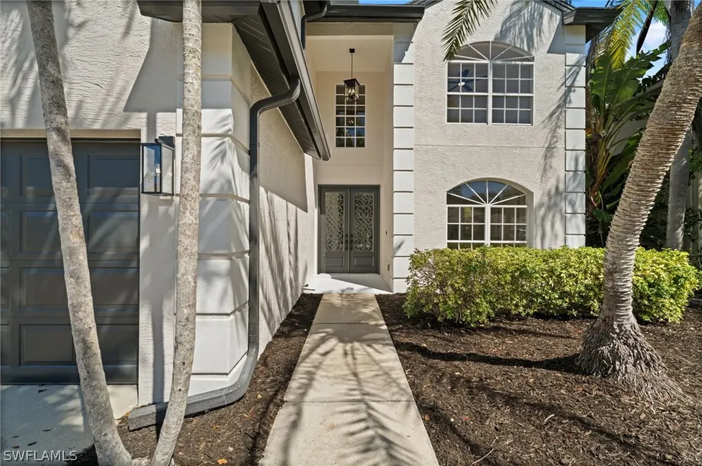 8841 Springwood Court Bonita Springs FL 34135