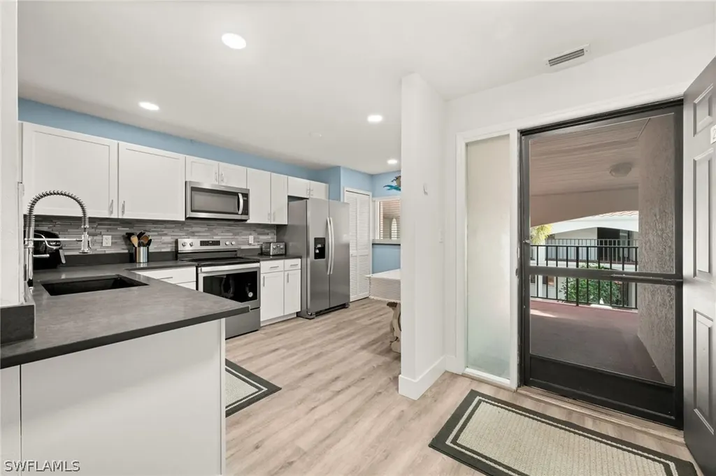 11921 Seabreeze Cove Lane Fort Myers FL 33908