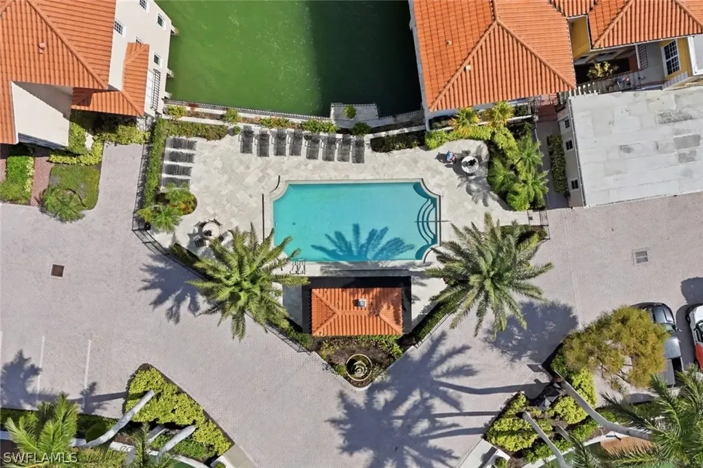4000 Gulf Shore Boulevard N Naples FL 34103