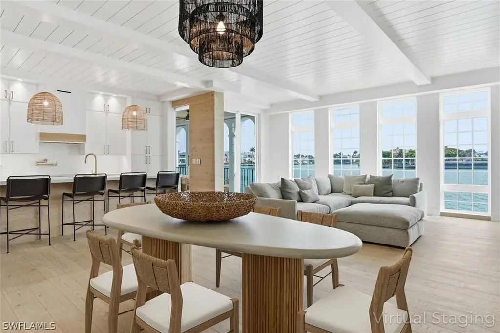 4000 Gulf Shore Boulevard N Naples FL 34103
