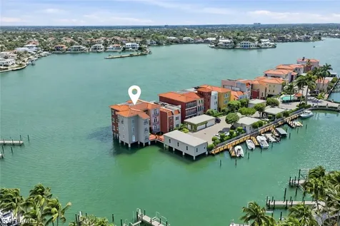 4000 Gulf Shore Boulevard N Naples FL 34103