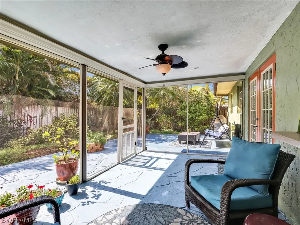 3523 Santiago Way Naples FL 34105