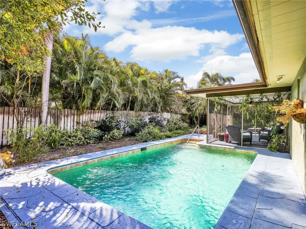 3523 Santiago Way Naples FL 34105