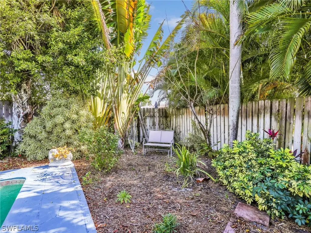 3523 Santiago Way Naples FL 34105