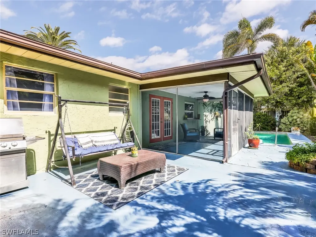 3523 Santiago Way Naples FL 34105