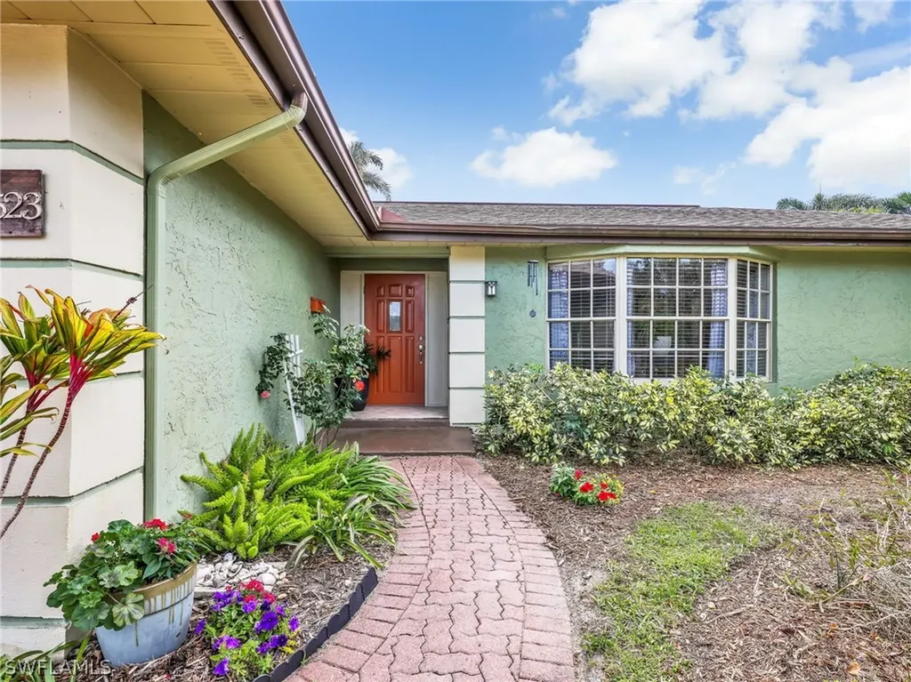 3523 Santiago Way Naples FL 34105