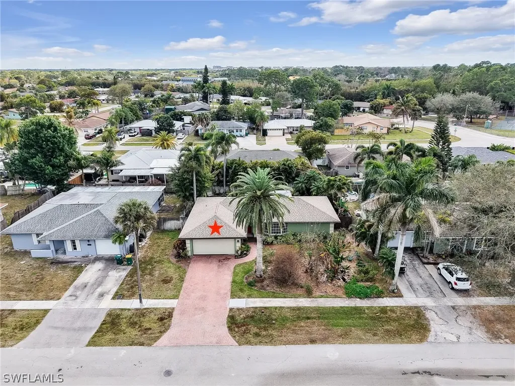 3523 Santiago Way Naples FL 34105