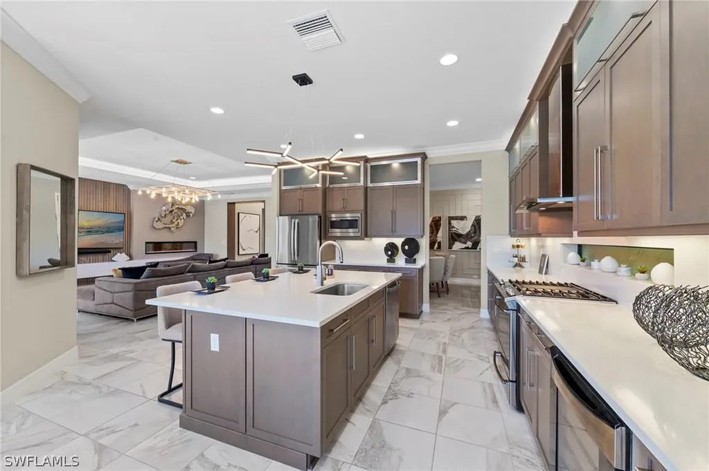 4032 Nova Lane Naples FL 34119