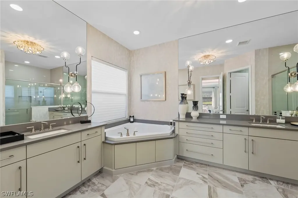 4032 Nova Lane Naples FL 34119