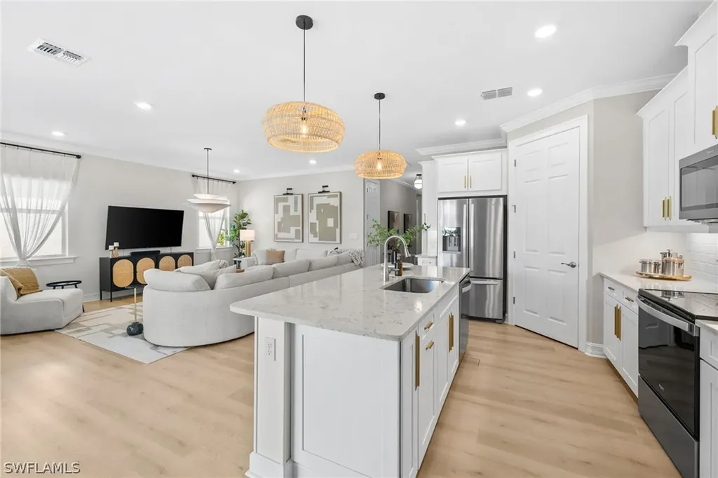488 Polihale Way Naples FL 34114