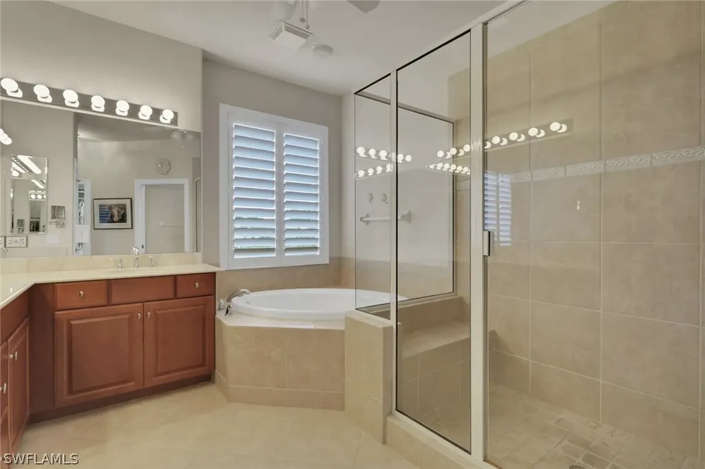 28652 San Lucas Lane Bonita Springs FL 34135