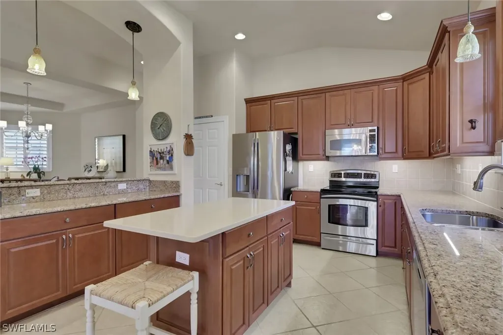 28652 San Lucas Lane Bonita Springs FL 34135