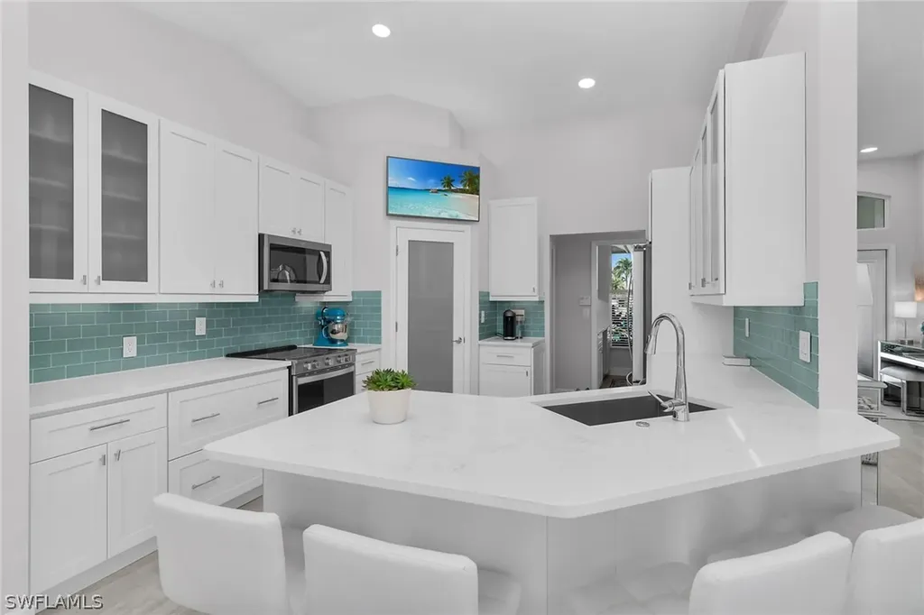 931 Snowberry Court Marco Island FL 34145