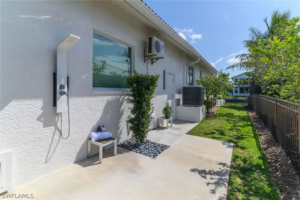 931 Snowberry Court Marco Island FL 34145