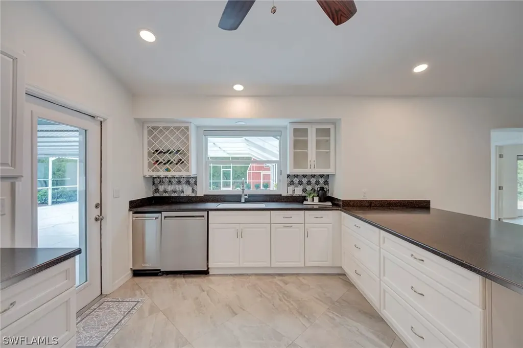 825 Desoto Boulevard N Naples FL 34120