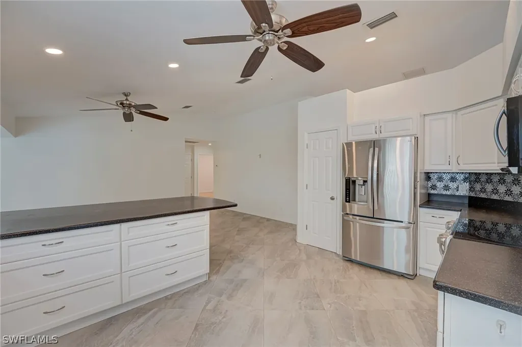 825 Desoto Boulevard N Naples FL 34120