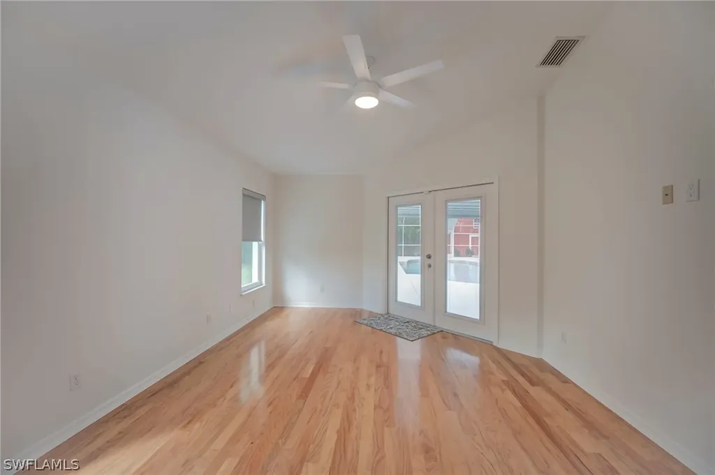 825 Desoto Boulevard N Naples FL 34120