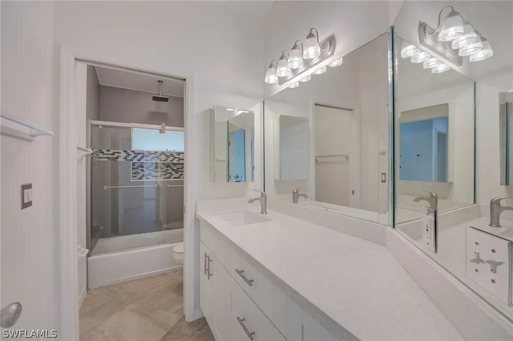 825 Desoto Boulevard N Naples FL 34120