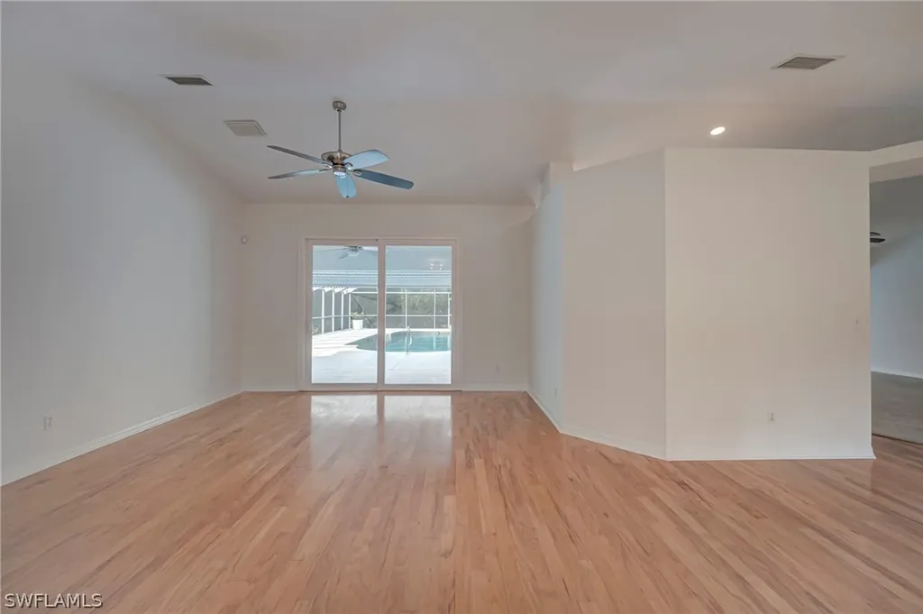 825 Desoto Boulevard N Naples FL 34120