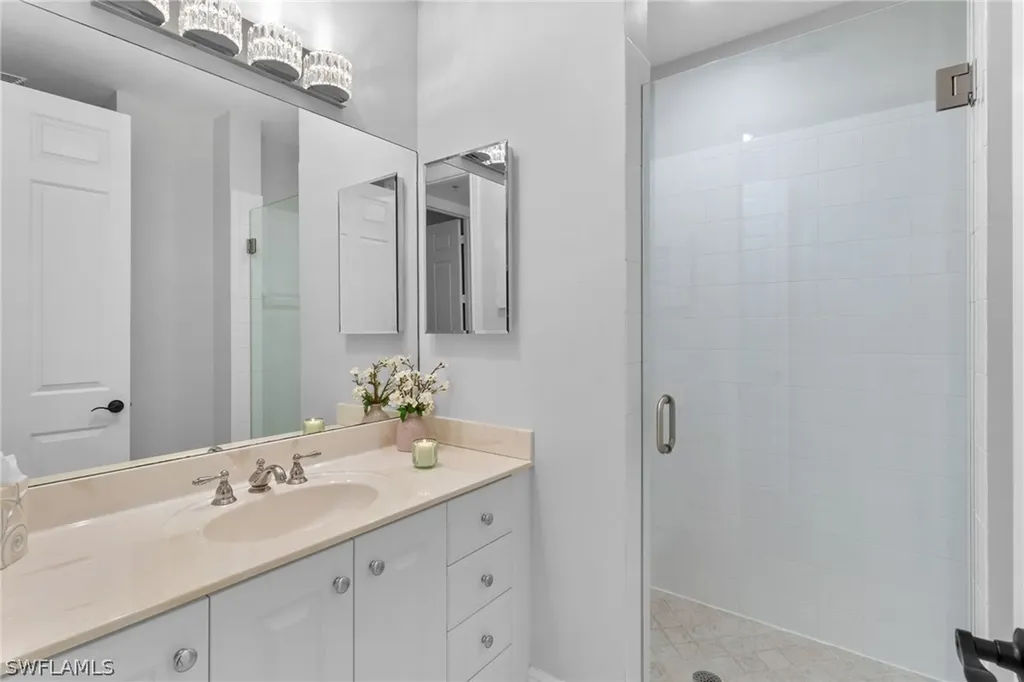 3695 Montreux Lane Naples FL 34114