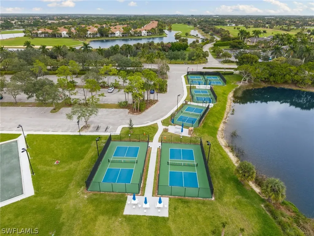 3695 Montreux Lane Naples FL 34114