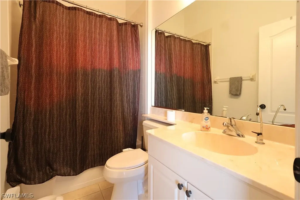 4445 20th Street NE Naples FL 34120