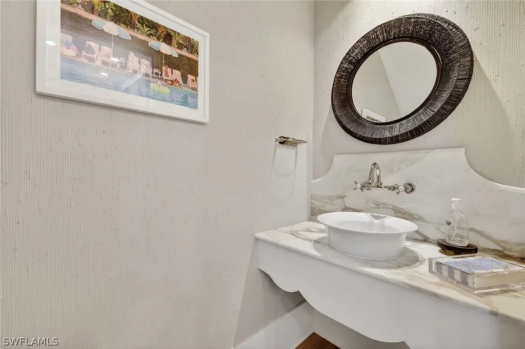 477 3rd Avenue S Naples FL 34102