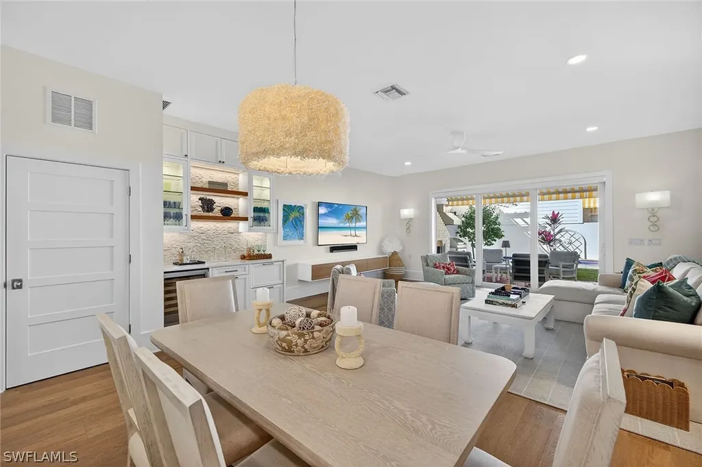 477 3rd Avenue S Naples FL 34102