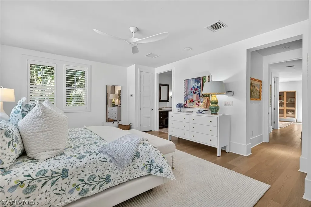 477 3rd Avenue S Naples FL 34102