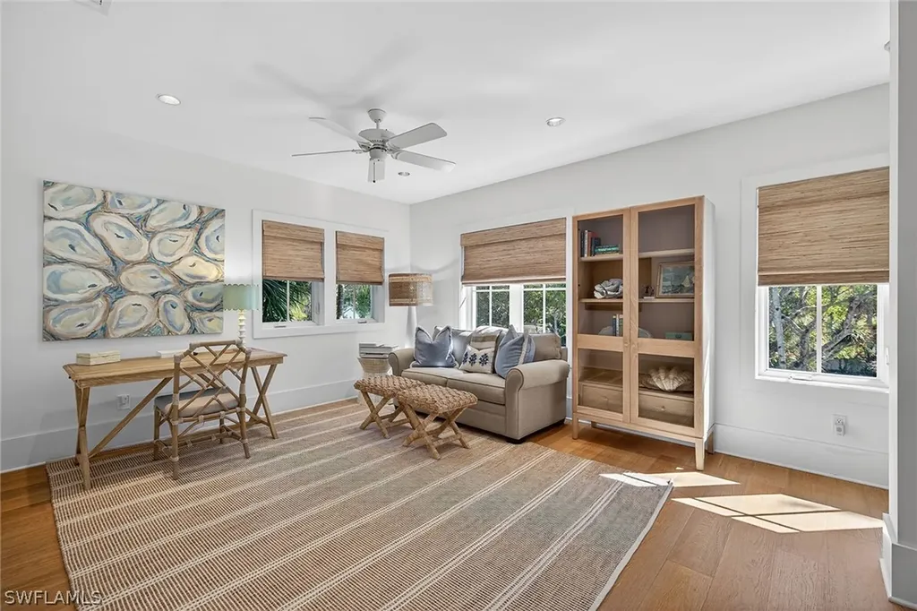 477 3rd Avenue S Naples FL 34102