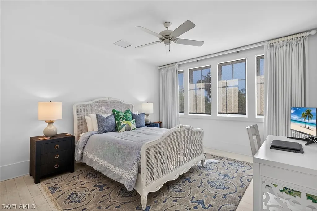 477 3rd Avenue S Naples FL 34102