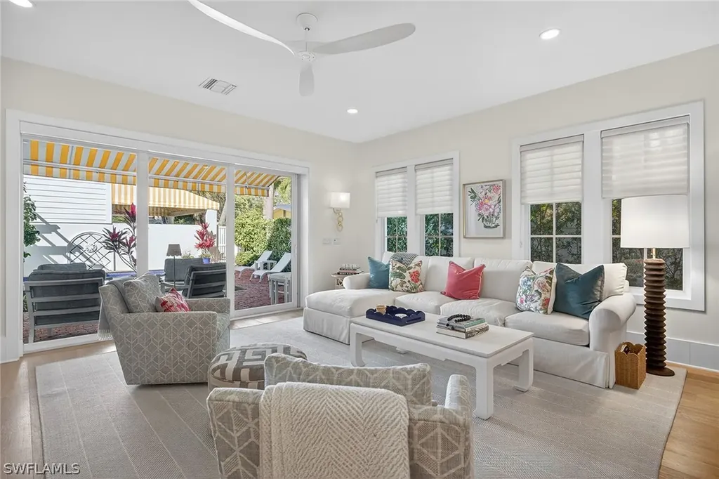 477 3rd Avenue S Naples FL 34102