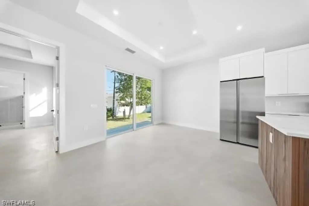 11607 Pawley Avenue Bonita Springs FL 34135