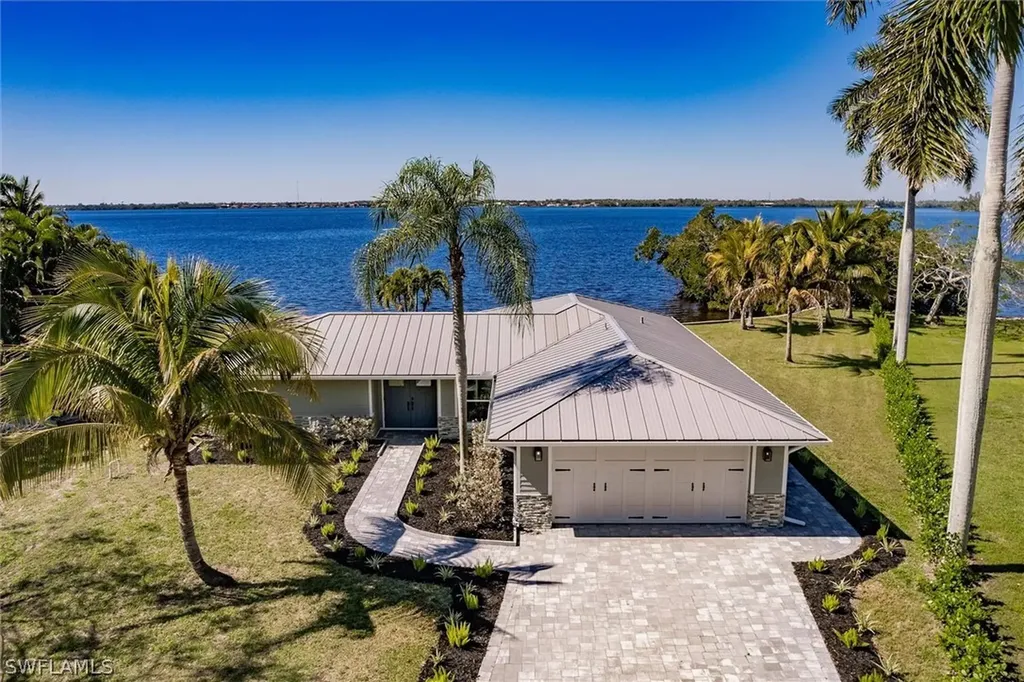 138 Riverview Road Fort Myers FL 33905