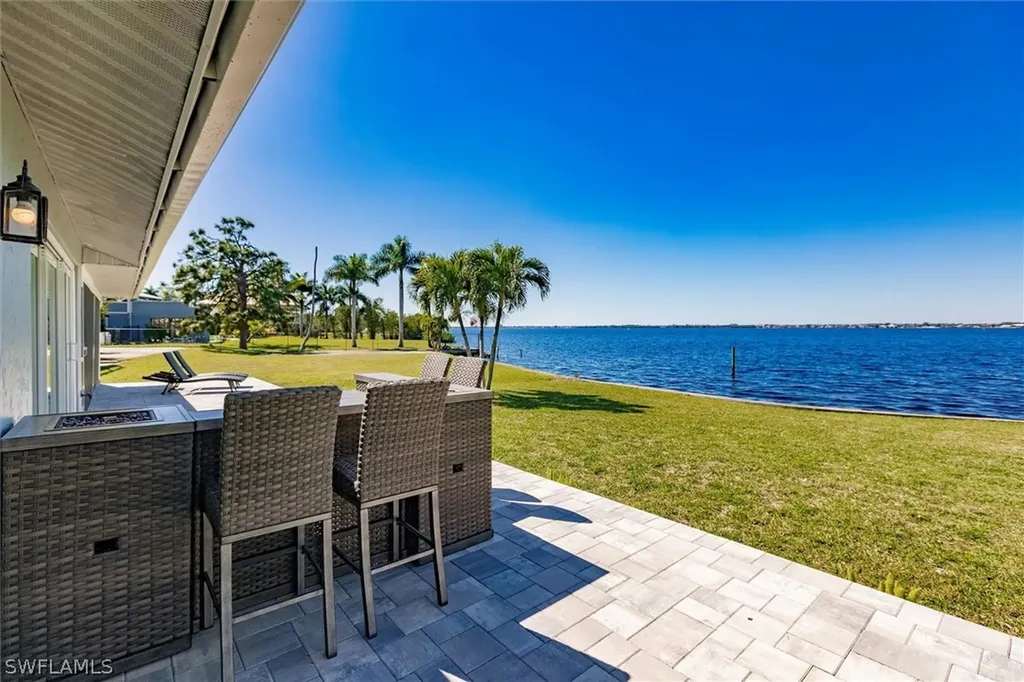 138 Riverview Road Fort Myers FL 33905