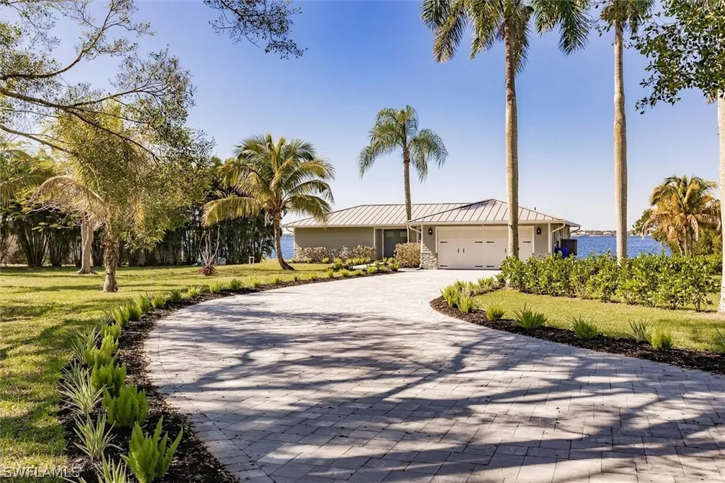 138 Riverview Road Fort Myers FL 33905
