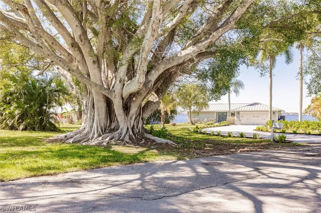 138 Riverview Road Fort Myers FL 33905