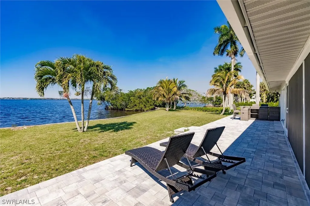 138 Riverview Road Fort Myers FL 33905