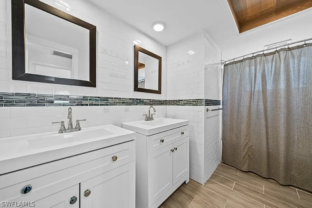2175 Shad Court Naples FL 34102