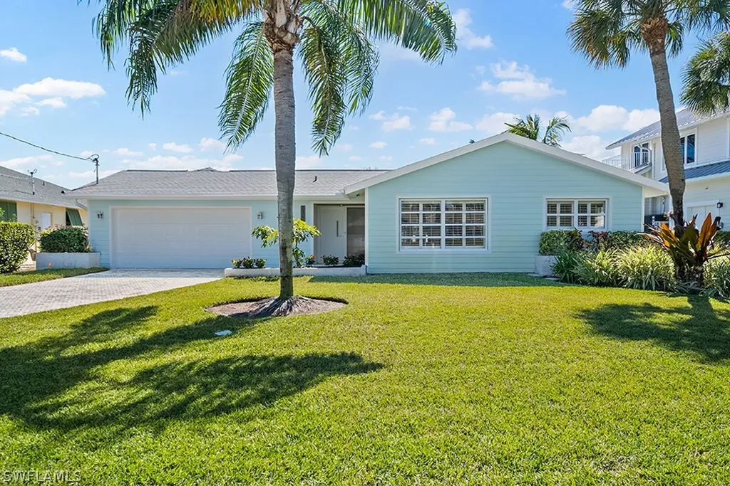 2175 Shad Court Naples FL 34102