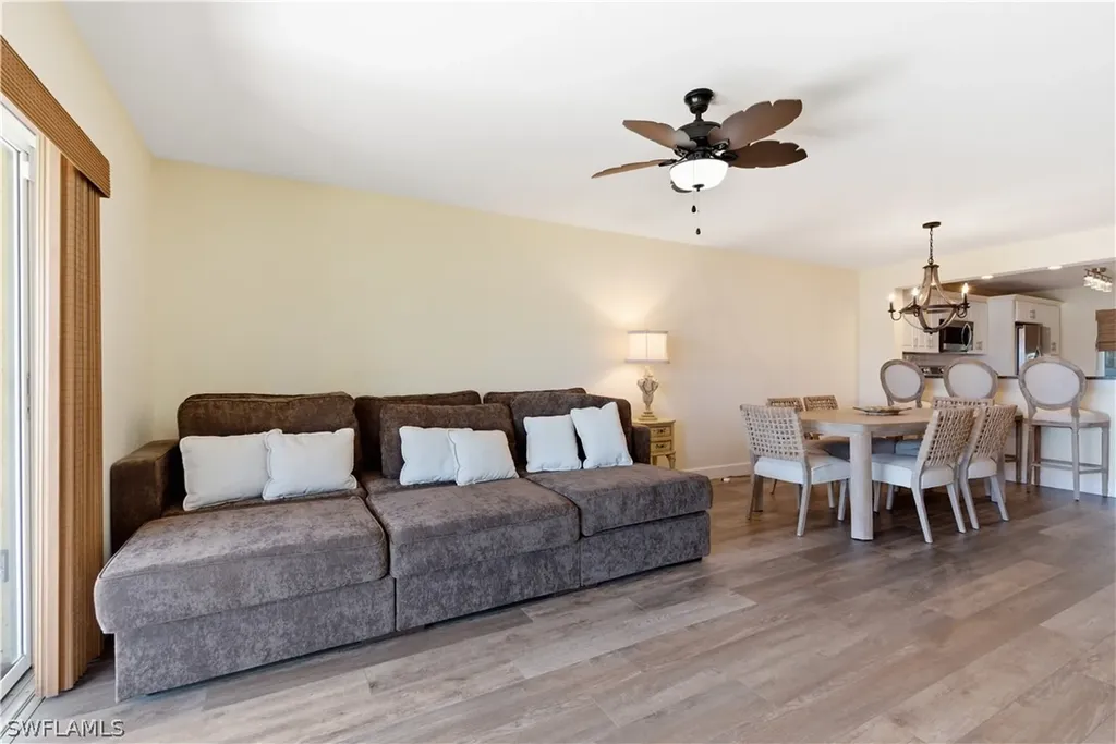 7736 Jewel Lane Naples FL 34109