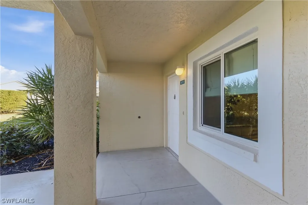 7736 Jewel Lane Naples FL 34109