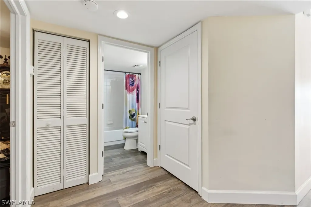 7736 Jewel Lane Naples FL 34109