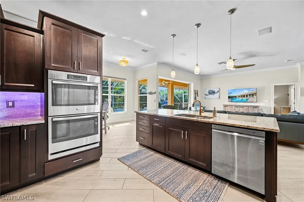 10630 Woodchuck Lane Bonita Springs FL 34135