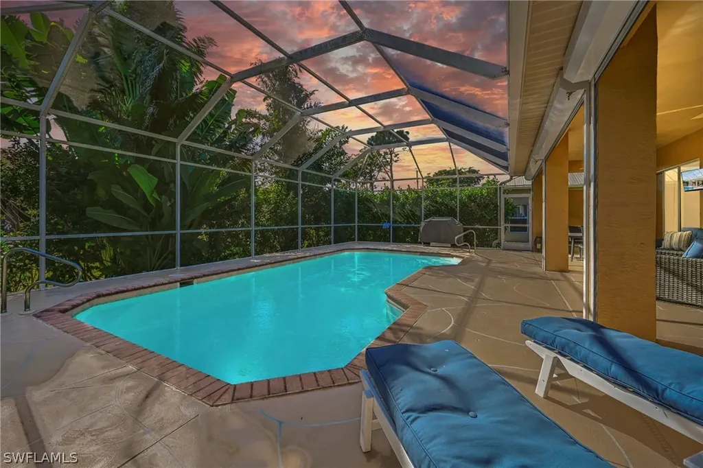 10630 Woodchuck Lane Bonita Springs FL 34135