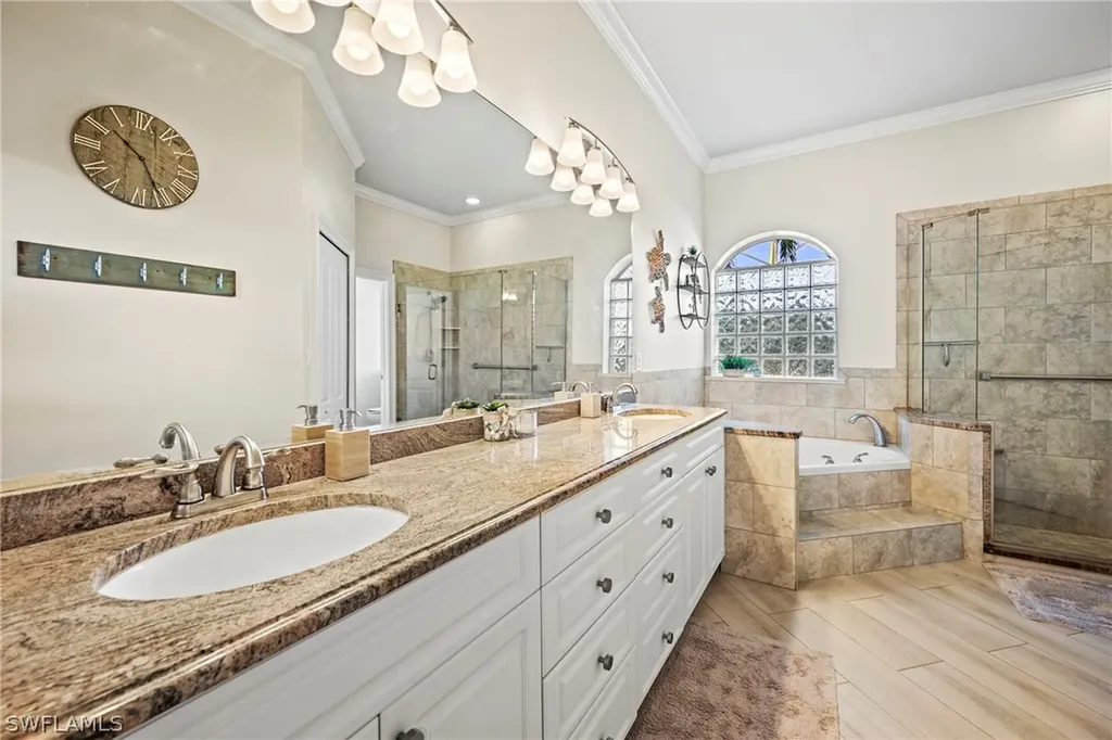 10630 Woodchuck Lane Bonita Springs FL 34135