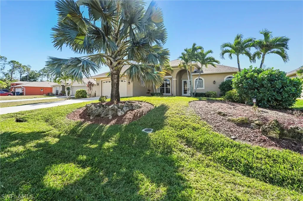 10630 Woodchuck Lane Bonita Springs FL 34135