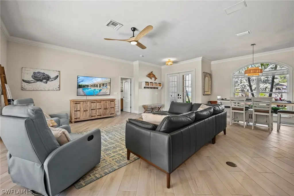 10630 Woodchuck Lane Bonita Springs FL 34135