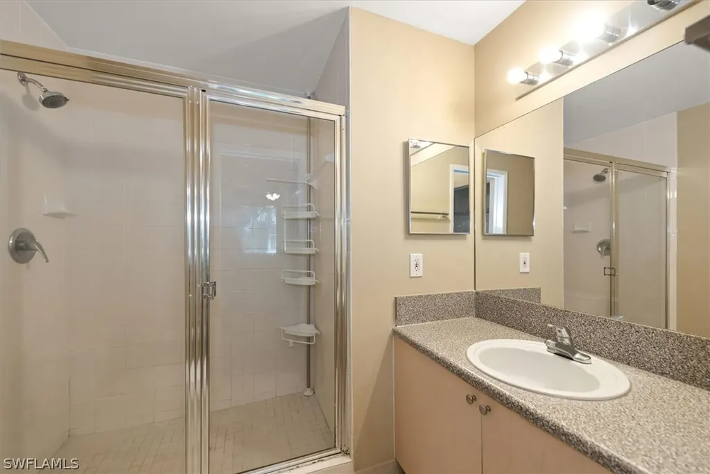 1200 Reserve Way Naples FL 34105