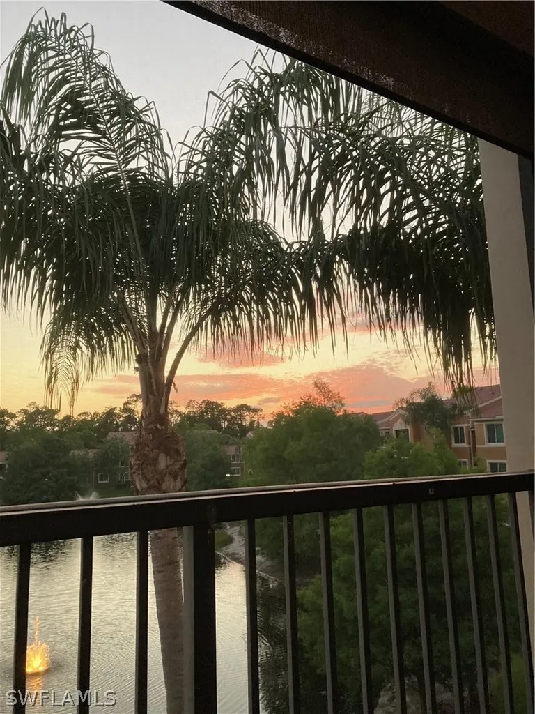 1200 Reserve Way Naples FL 34105